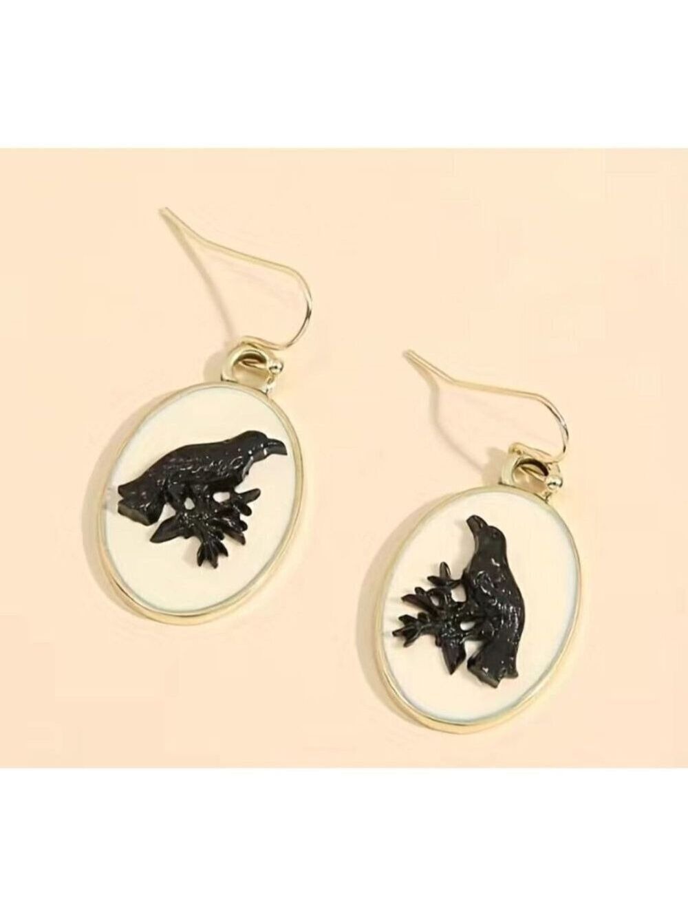 Halloween 3D, Dimensional Crow Dangle Earrings Retro Style